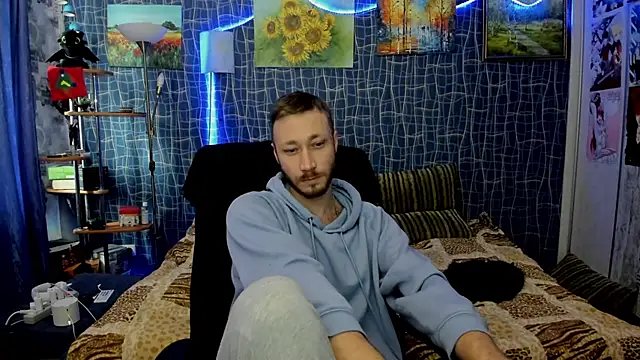 Snapshot of CuteBoy228 chatting on 02-13-26, 10:33 CuteBoy228 online show from 02-13-26, 10:33