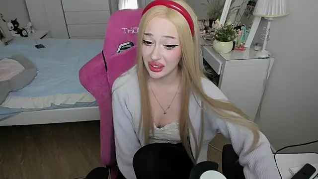 saadnesstyan online show from 10-17-25, 12:41