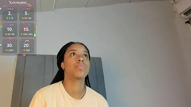 Sophia Ebony online show from 10-22-25, 12:38