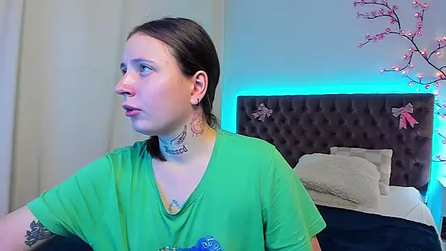 LilaVame online show from 10-08-25, 01:42