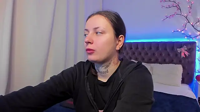 LilaVame online show from 11-08-25, 09:02