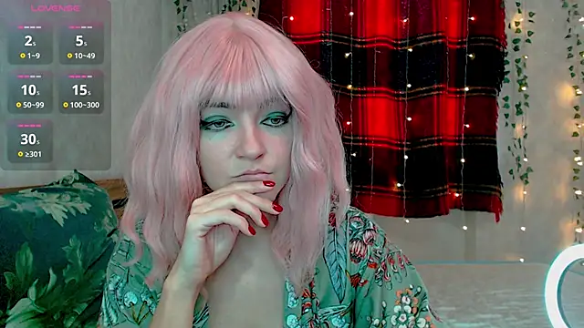 Snapshot of MagicPink chatting on 02-06-26, 10:40 MagicPink online show from 02-06-26, 10:40