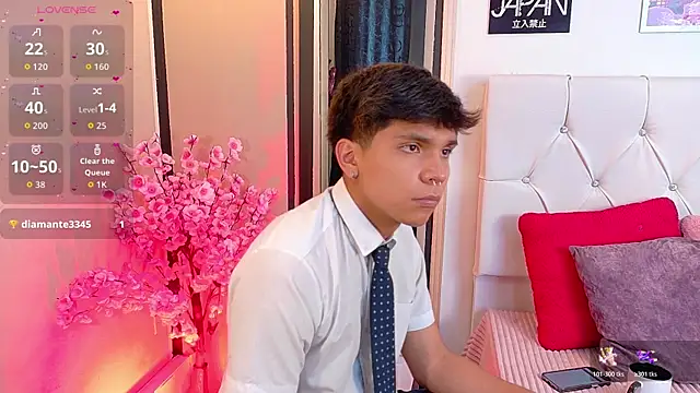 Thiago Kozak online show from 11-19-25, 01:11