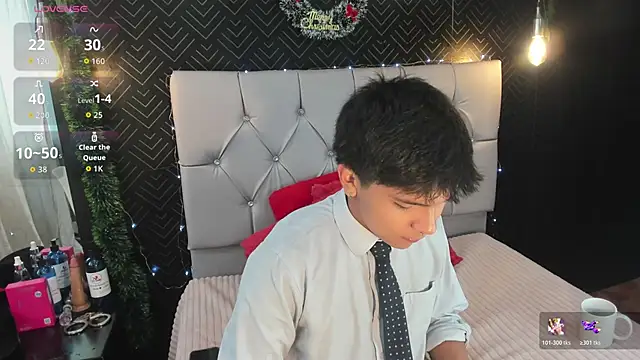 Thiago Kozak online show from 11-24-25, 01:11