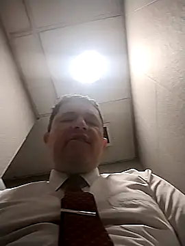 Snapshot of BigCristh79 chatting on 10-04-25, 02:31 BigCristh79 online show from 10-04-25, 02:31