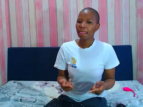 ebonyfirexx online show from 12-05-25, 05:27