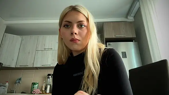 AliceOceanEye online show from 10-05-25, 12:36