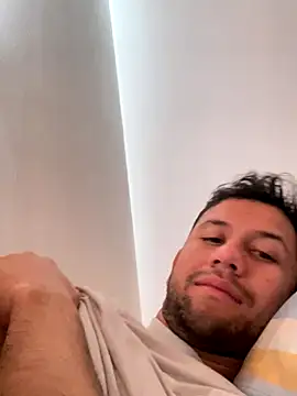 Michaell Spinelly online show from 12-05-25, 02:58