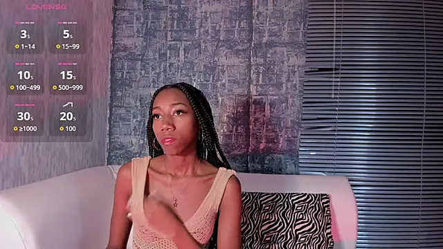 NathalyLeen online show from 10-14-25, 08:42