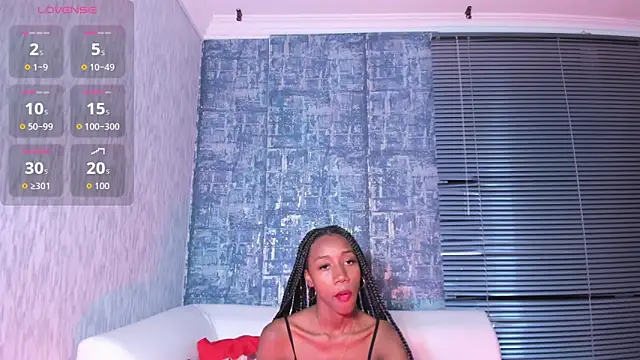 NathalyLeen online show from 10-27-25, 08:35