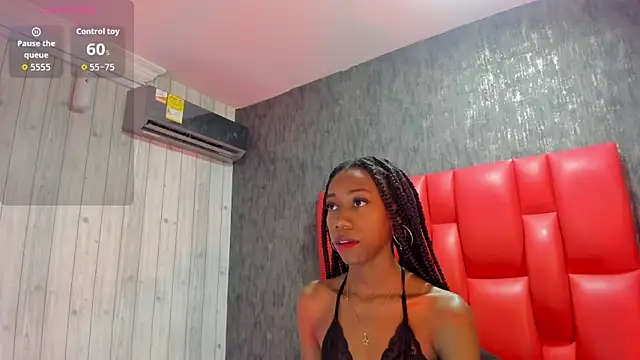 NathalyLeen online show from 11-12-25, 10:52