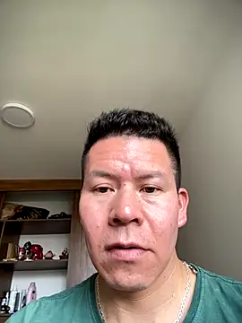 Snapshot of Manu0586 chatting on 10-18-25, 07:58 Manu0586 online show from 10-18-25, 07:58