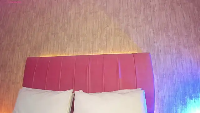 Kendra kobein online show from 12-18-25, 09:10