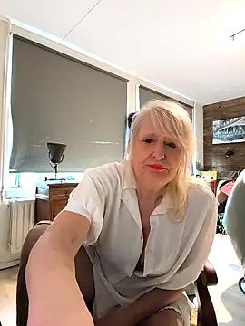 SexyKato001 online show from 10-16-25, 08:48