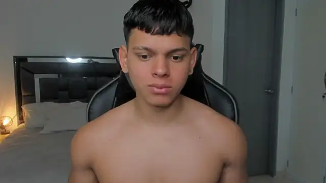 jett carte online show from 11-05-25, 01:22