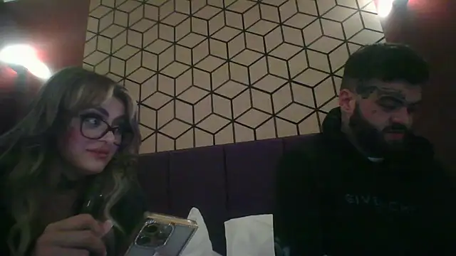 TheFoxyCouple69 online show from 03-29-26, 12:43