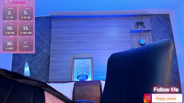 freyja sweet  online show from 11-08-25, 10:48