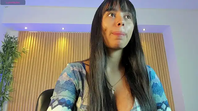 freyja sweet  online show from 11-09-25, 12:36