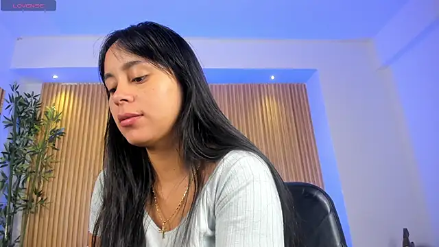 freyja sweet  online show from 11-19-25, 12:27