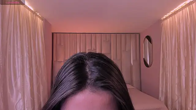 IsabellaMoreau online show from 11-03-25, 07:37