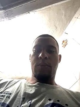 Snapshot of freedmar chatting on 10-20-25, 11:43 freedmar online show from 10-20-25, 11:43