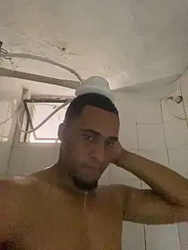 Snapshot of freedmar chatting on 10-28-25, 12:19 freedmar online show from 10-28-25, 12:19