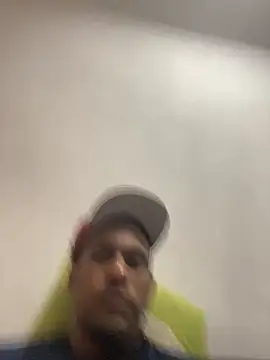 Snapshot of freedmar chatting on 11-19-25, 05:02 freedmar online show from 11-19-25, 05:02