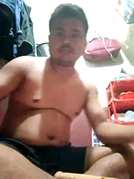 CatchingBouquet online show from 10-19-25, 01:12