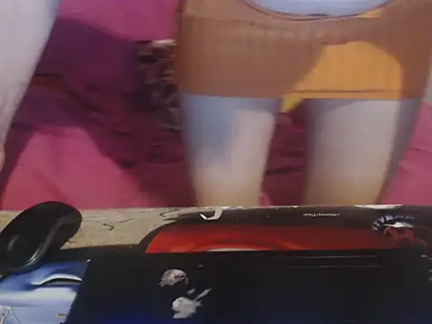 Snapshot of nefesimol chatting on 10-31-25, 07:48 nefesimol online show from 10-31-25, 07:48