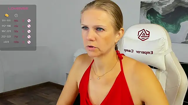 Eliza Wilsoon online show from 09-12-25, 01:17