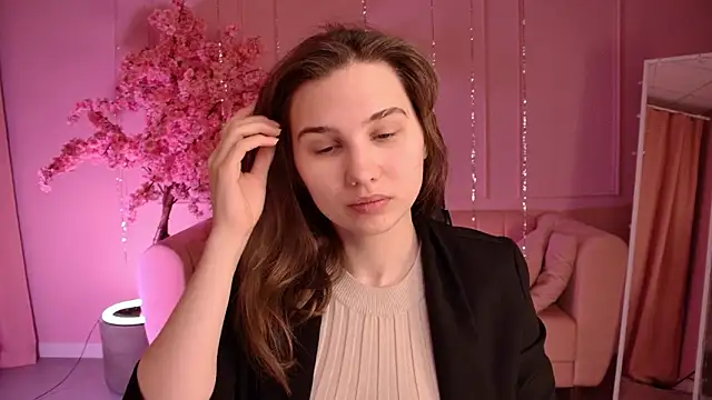 TessaMill online show from 03-09-26, 06:06