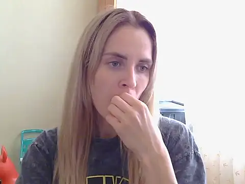 JayeTyler online show from 11-21-25, 10:47