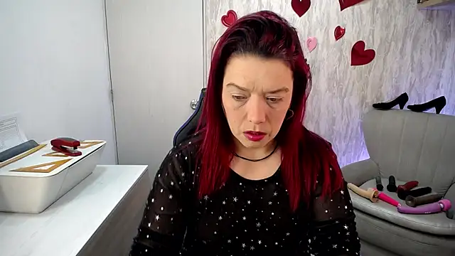 Snapshot of VeronicaBlake chatting on 02-14-26, 12:35 VeronicaBlake online show from 02-14-26, 12:35