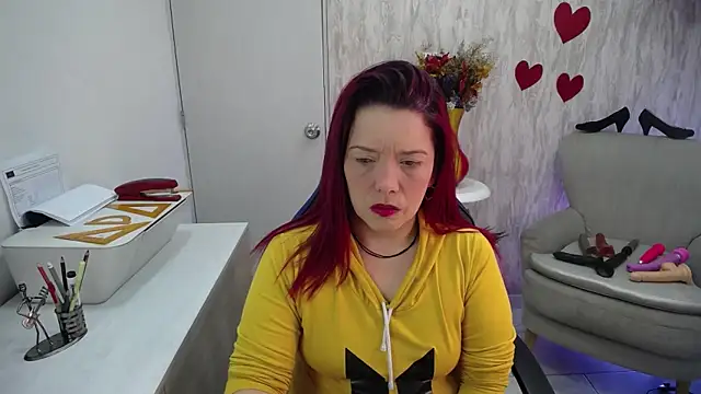 Snapshot of VeronicaBlake chatting on 02-26-26, 12:59 VeronicaBlake online show from 02-26-26, 12:59