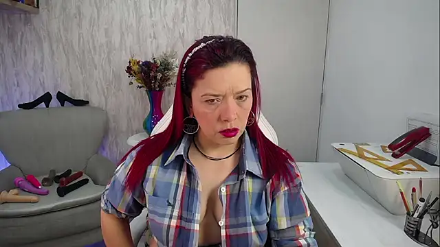 Snapshot of VeronicaBlake chatting on 03-10-26, 12:54 VeronicaBlake online show from 03-10-26, 12:54