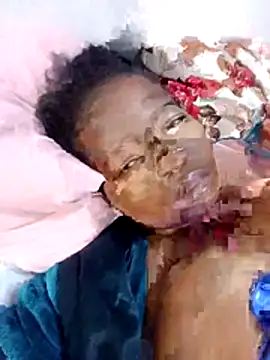 Snapshot of ShySexyBaddiexx chatting on 10-29-25, 11:45 ShySexyBaddiexx online show from 10-29-25, 11:45