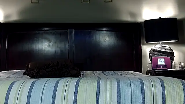 Hornylouisewil online show from 11-28-25, 11:40