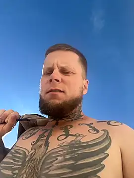 Snapshot of tattedpipeliner chatting on 11-03-25, 08:54 tattedpipeliner online show from 11-03-25, 08:54