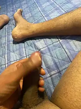 girlslvrs online show from 01-09-26, 11:06