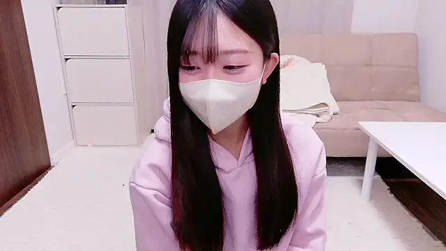 Snapshot of OSUSHI-CHAN chatting on 01-06-26, 07:17 OSUSHI-CHAN online show from 01-06-26, 07:17