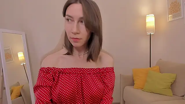 GoodGlamorGirl online show from 01-12-26, 03:45