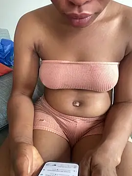 PrettyNina77 online show from 01-11-26, 10:31