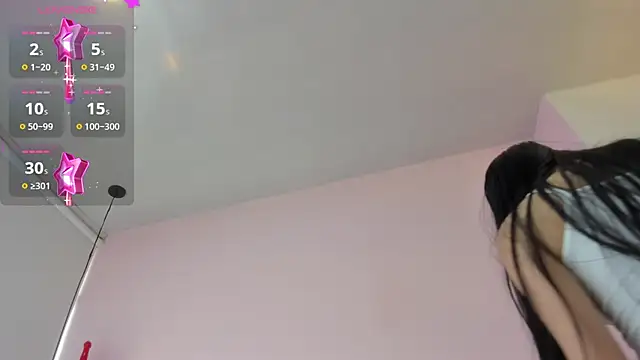 violet myerrs online show from 10-30-25, 02:40