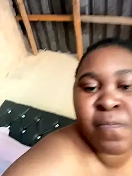 Snapshot of ChubbyAssyiyer chatting on 11-13-25, 06:12 ChubbyAssyiyer online show from 11-13-25, 06:12