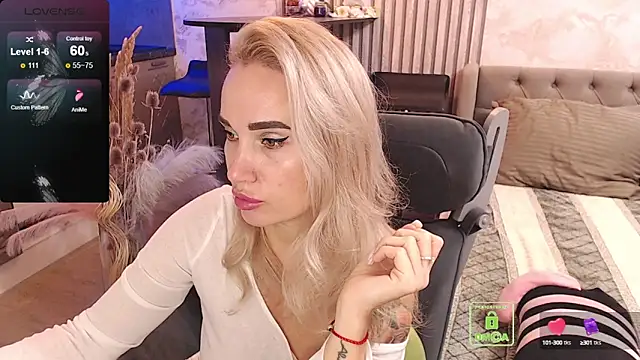 FreeBerryMILF online show from 10-15-25, 03:12