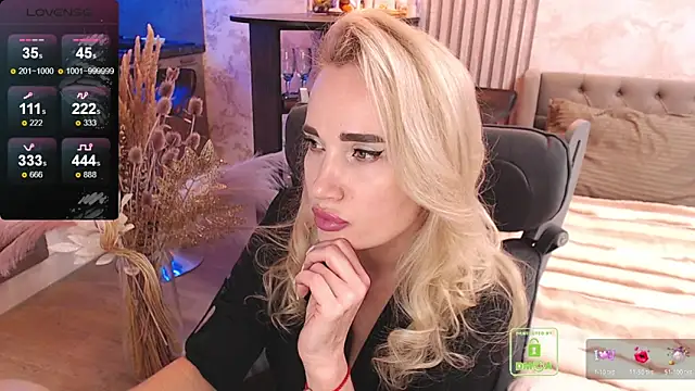 FreeBerryMILF online show from 02-07-26, 08:12