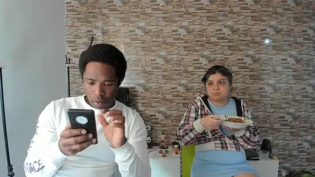 queemking online show from 03-04-26, 08:15