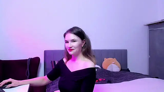 Snapshot of Katherine_Twilight chatting on 10-16-25, 03:35 Katherine Twilight online show from 10-16-25, 03:35