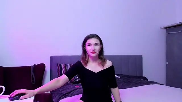 Snapshot of Katherine_Twilight chatting on 11-06-25, 03:46 Katherine Twilight online show from 11-06-25, 03:46