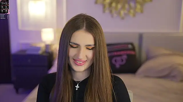 Snapshot of Goldie_Flame chatting on 10-12-25, 11:26 Goldie Flame online show from 10-12-25, 11:26